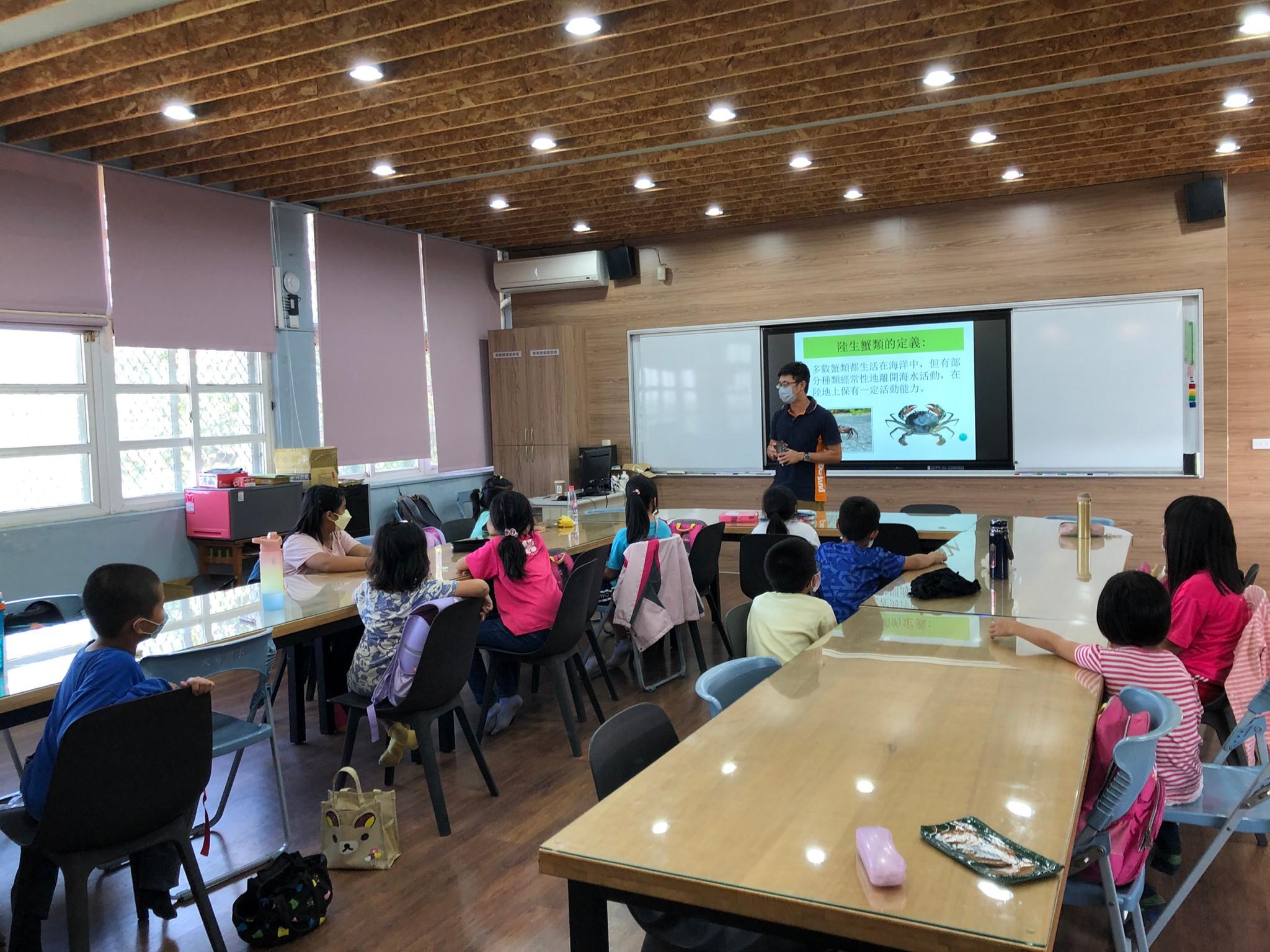  111學年TAMEE台灣海洋環境教育推廣協會入校宣導